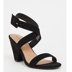 SIZE 8 TORRID WRAP HEELS